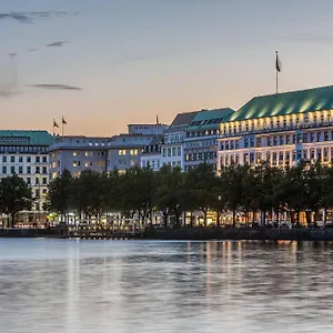 Fairmont Vier Jahreszeiten Отель